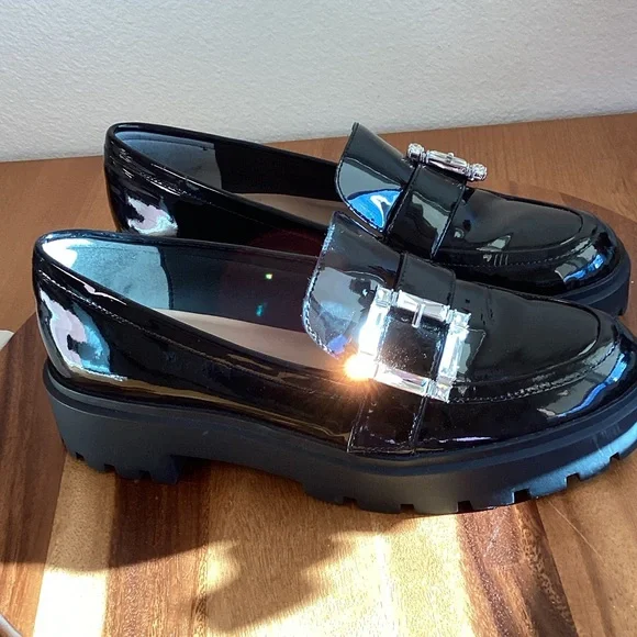 Stuart Weitzman June lug loafers Black Patent leather with Buckle 9 - Picture 2 of 13